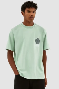 Teo Circle Flower T-shirt T-shirts